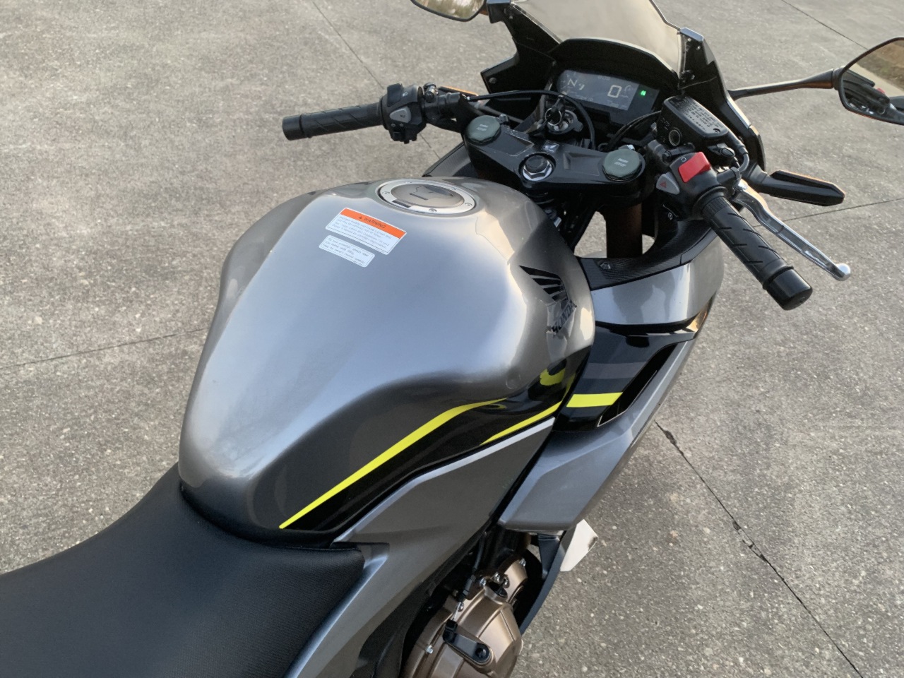 2022 Honda CBR500R ABS